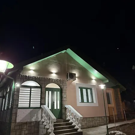 公寓 Barrique Sa Zatvorenim Bazenom 斯梅代雷沃